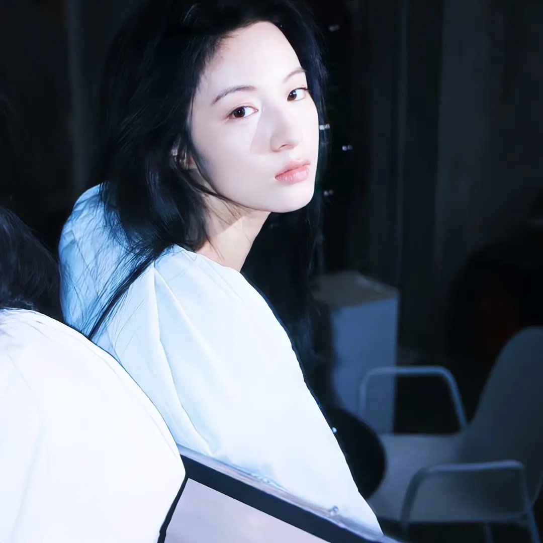 左右